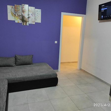 Apartmani Quattro Starigrad Exterior photo